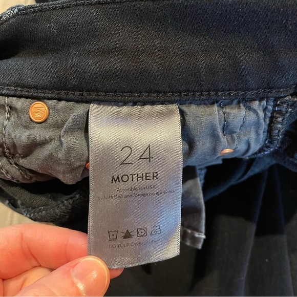 MOTHER The Insider Ankle Jeans in Holding Hands 24 - Picture 10 of 15